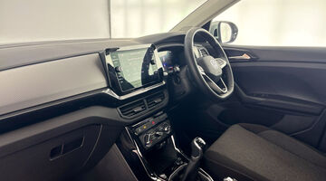 2025 Volkswagen 1.0 TSI Match Euro 6 5-door (Silver) - Image: 2