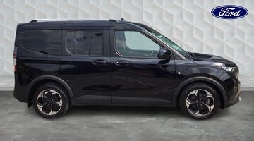 2026 Ford 43kWh Active Auto 5-door (Black) - Image: 4