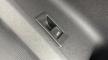 2025 Audi 2.0 TDI S line S Tronic quattro Euro 6 5-door (Grey) - Image: 20