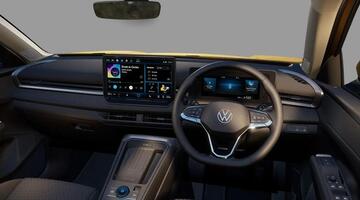 2026 Volkswagen ETSI MHEV Life DSG Euro 6 5-door (Blue) - Image: 6