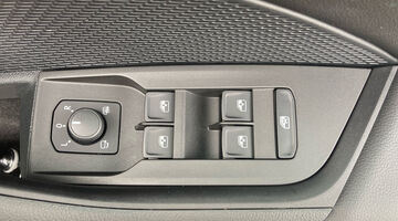 2024 Škoda TSI ACT SE Technology Euro 6 5-door (Grey) - Image: 19