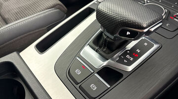 2020 Audi 2.0 TFSI 45 S line S Tronic quattro Euro 6 5-door (Grey) - Image: 7