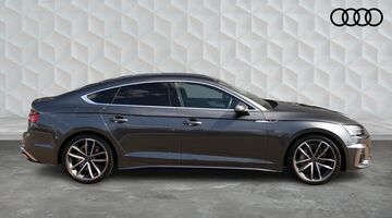 2023 Audi 2.0 TDI 40 S line Sportback S Tronic quattro Euro 6 5-door (Grey) - Image: 4
