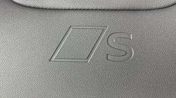 2026 Audi SUV S line e-hybrid 272 PS S tronic (Green) - Image: 35