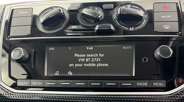 2021 Volkswagen 1.0 Euro 6 5-door (Red) - Image: 15