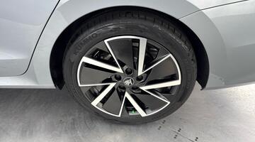 2026 Škoda Hatch SportLine 1.5 TSI e-TEC 150 PS DSG (Silver) - Image: 29