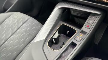 2026 CUPRA ETSI V2 DSG Euro 6 5-door (Blue) - Image: 23