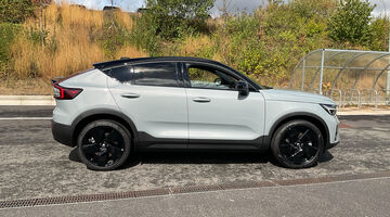 2026 Volvo Single Motor Extended Range 82kWh Plus Black Edition Auto 5-door (Grey) - Image: 4