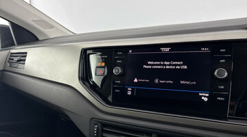 2021 Volkswagen 1.0 TSI Match DSG Euro 6 5-door (Grey) - Image: 15