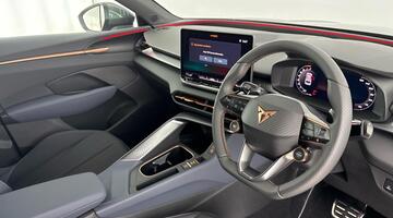 2026 CUPRA ETSI V1 DSG Euro 6 5-door (Dark Void) - Image: 6