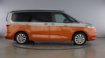 2026 Volkswagen 1.5 TSI eHybrid Ocean 5-door 4MOTION DSG (Silver) - Image: 4