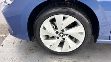 2025 Volkswagen TSI Style Euro 6 5-door (Blue) - Image: 36