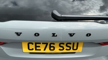 2026 Volvo 2.0 T8 18.8kWh Ultra Black Edition Auto Euro 6 5-door (Grey) - Image: 23