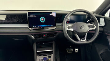2026 Volkswagen 2.0 TSI R-Line DSG 4Motion Euro 6 5-door (Purple) - Image: 9