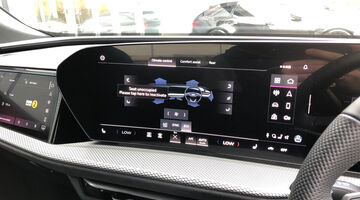 2025 Audi 2.0 TDI Edition 1 S Tronic quattro Euro 6 5-door (Black) - Image: 30