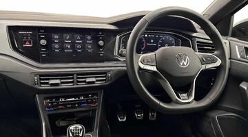 2026 Volkswagen 1.0 TSI Black Edition Euro 6 5-door (Green) - Image: 2