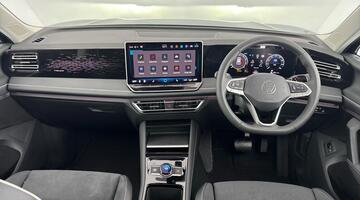 2026 Volkswagen ETSI MHEV Elegance DSG Euro 6 5-door (Black) - Image: 8