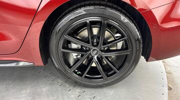 2026 Audi Saloon Black Edition e-hybrid quattro 299 PS S tronic (Red) - Image: 37