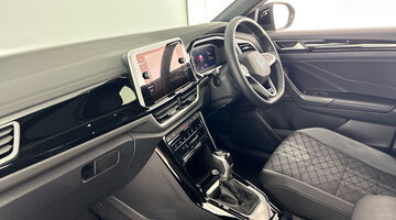 2024 Volkswagen TSI R-Line DSG Euro 6 5-door (Grey) - Image: 2