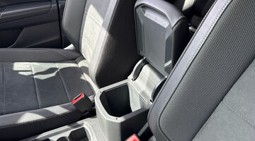 2025 Volkswagen TSI Style Euro 6 5-door (Black) - Image: 16