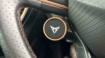 2025 CUPRA ETSI V2 DSG Euro 6 5-door (White) - Image: 13