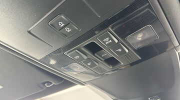 2023 Volkswagen 2.0 TDI R-Line DSG 4Motion Euro 6 5-door (Black) - Image: 31
