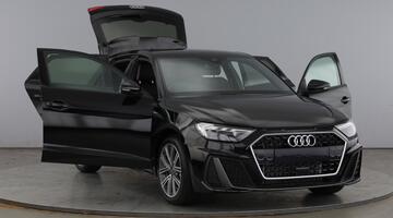 2026 Audi Sportback S line 30 TFSI 116 PS S tronic (Black) - Image: 9