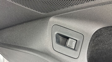 2021 Volkswagen 2.0 TSI R-Line Fastback DSG Euro 6 5-door (Silver) - Image: 21