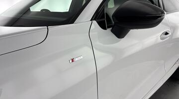 2026 Audi 2.0 TFSI Edition 1 S Tronic quattro Euro 6 5-door (White) - Image: 39