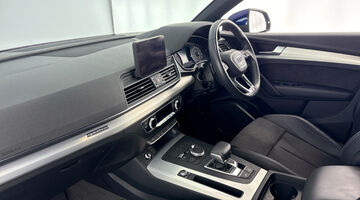 2019 Audi 2.0 TFSI 45 S line S Tronic quattro Euro 6 5-door (Blue) - Image: 2