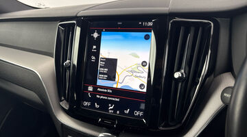 2020 Volvo 2.0 D4 R-Design Auto Euro 6 5-door (Grey) - Image: 25