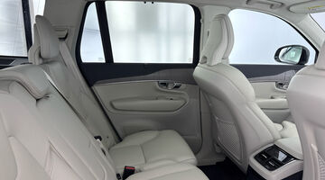 2024 Volvo 2.0h T8 18.8kWh Plus Edition Auto 4WD Euro 6 5-door (Grey) - Image: 10