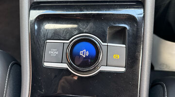 2024 Volkswagen ETSI MHEV R-Line DSG Euro 6 5-door (Black) - Image: 28