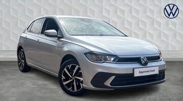 2026 Volkswagen 1.0 TSI Match Euro 6 5-door (Silver) - Image: 1