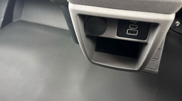 2026 Volkswagen 2.0 TDI T3Commerce Plus FWD SWB Euro 6 5-door (Grey) - Image: 23