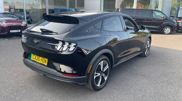 2026 Ford Standard Range 72kWh Select 5-door (Black) - Image: 21