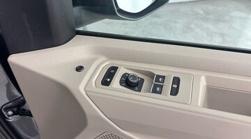 2025 Volkswagen 2.0 TDI Ocean 5-door DSG (Grey) - Image: 19