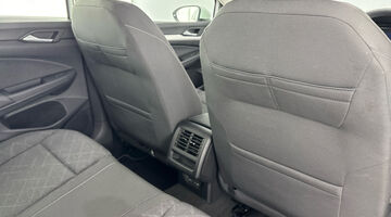 2023 Volkswagen TSI Life Euro 6 5-door (White) - Image: 28