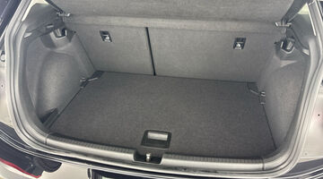 2024 Volkswagen 1.0 TSI Life Euro 6 5-door (Black) - Image: 27
