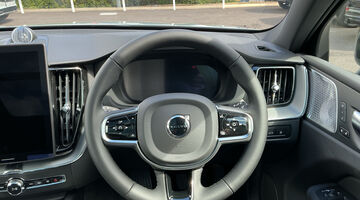 2026 Volvo 2.0 T8 18.8kWh Ultra Black Edition Auto Euro 6 5-door (Grey) - Image: 13