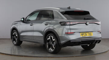 2026 Volkswagen ETSI MHEV R-Line DSG Euro 6 5-door (Grey) - Image: 3