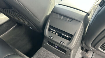 2026 Audi S line TFSI 204 PS S tronic (Blue) - Image: 9
