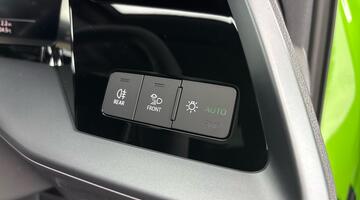 2026 Audi RS 3 Sportback Carbon Black 400 PS S tronic (Green) - Image: 23