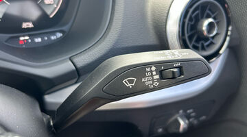 2025 Audi TFSI CoD 35 Black Edition S Tronic Euro 6 5-door (White) - Image: 33