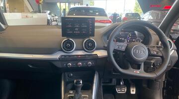 2026 Audi TFSI CoD 35 Black Edition S Tronic Euro 6 5-door (Black) - Image: 8