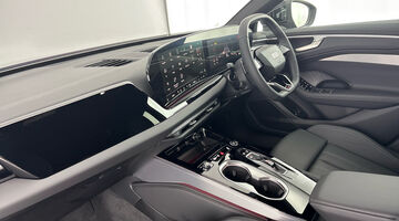 2026 Audi 2.0 e-hybrid5.9kWh S line S Tronic quattro Euro 6 4-door (Green) - Image: 2