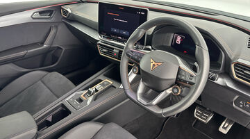 2025 CUPRA ETSI V2 DSG Euro 6 5-door (White) - Image: 6