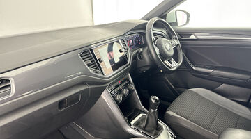 2021 Volkswagen 2.0 TDI EVO R-Line Euro 6 5-door (Silver) - Image: 2