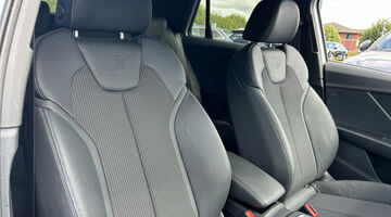 2025 Audi TFSI CoD 35 Black Edition S Tronic Euro 6 5-door (White) - Image: 12