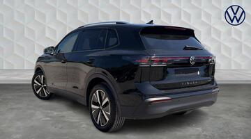 2026 Volkswagen ETSI MHEV Match DSG Euro 6 5-door (Black) - Image: 3